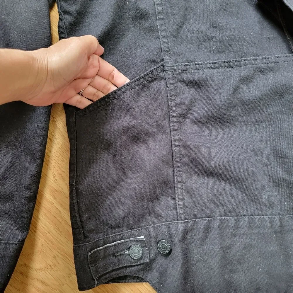 Levis levi men